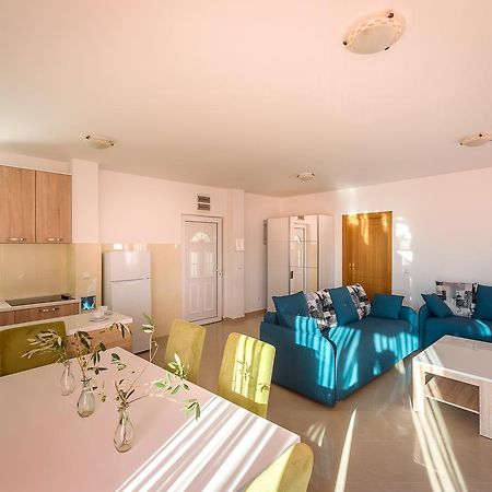 Apartments Mon Beach Budva Eksteriør billede
