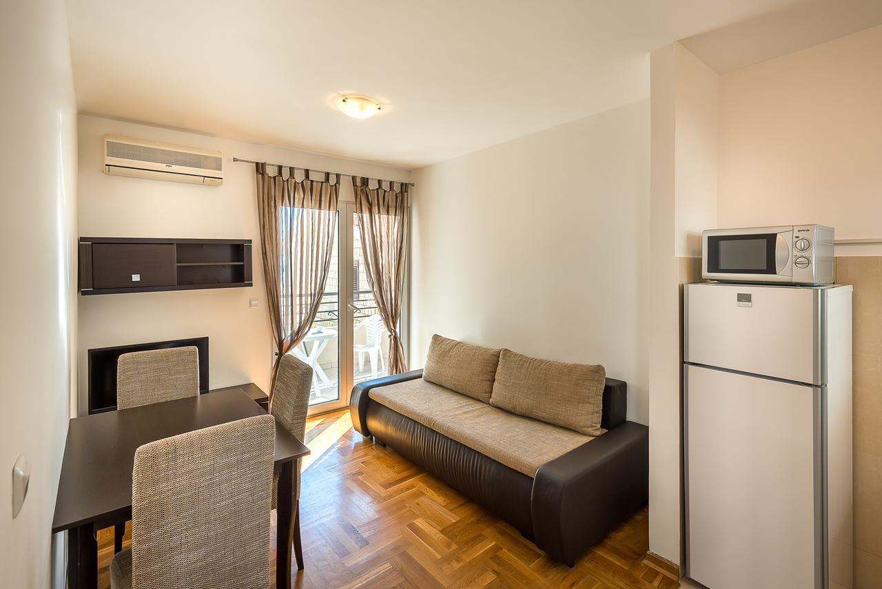 Apartments Mon Beach Budva Eksteriør billede